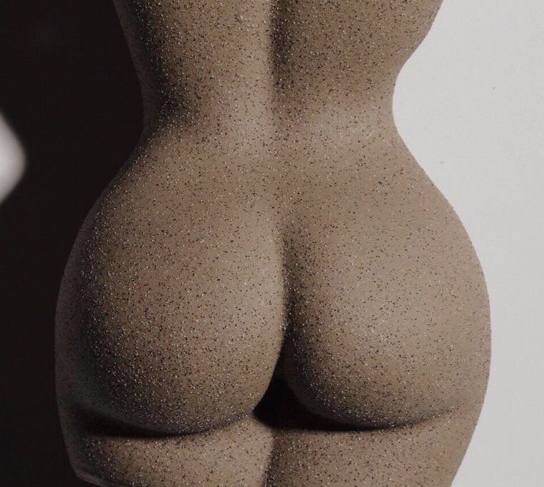 Kim Kardashian Nude The Fappening (14 Photos + Video)
