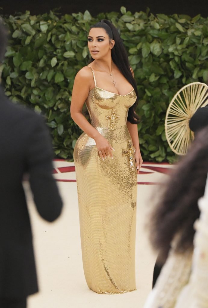 Kim Kardashian Sexy (28 Photos)