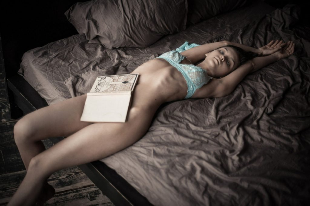 Maria Demina Nude &amp; Sexy (16 Photos)