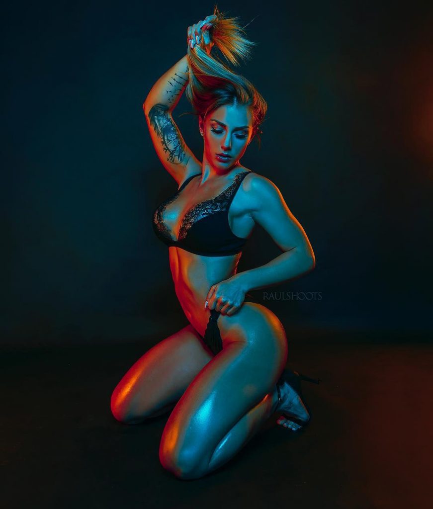 Marine S’Mezz Nude &amp; Sexy (94 Photos)