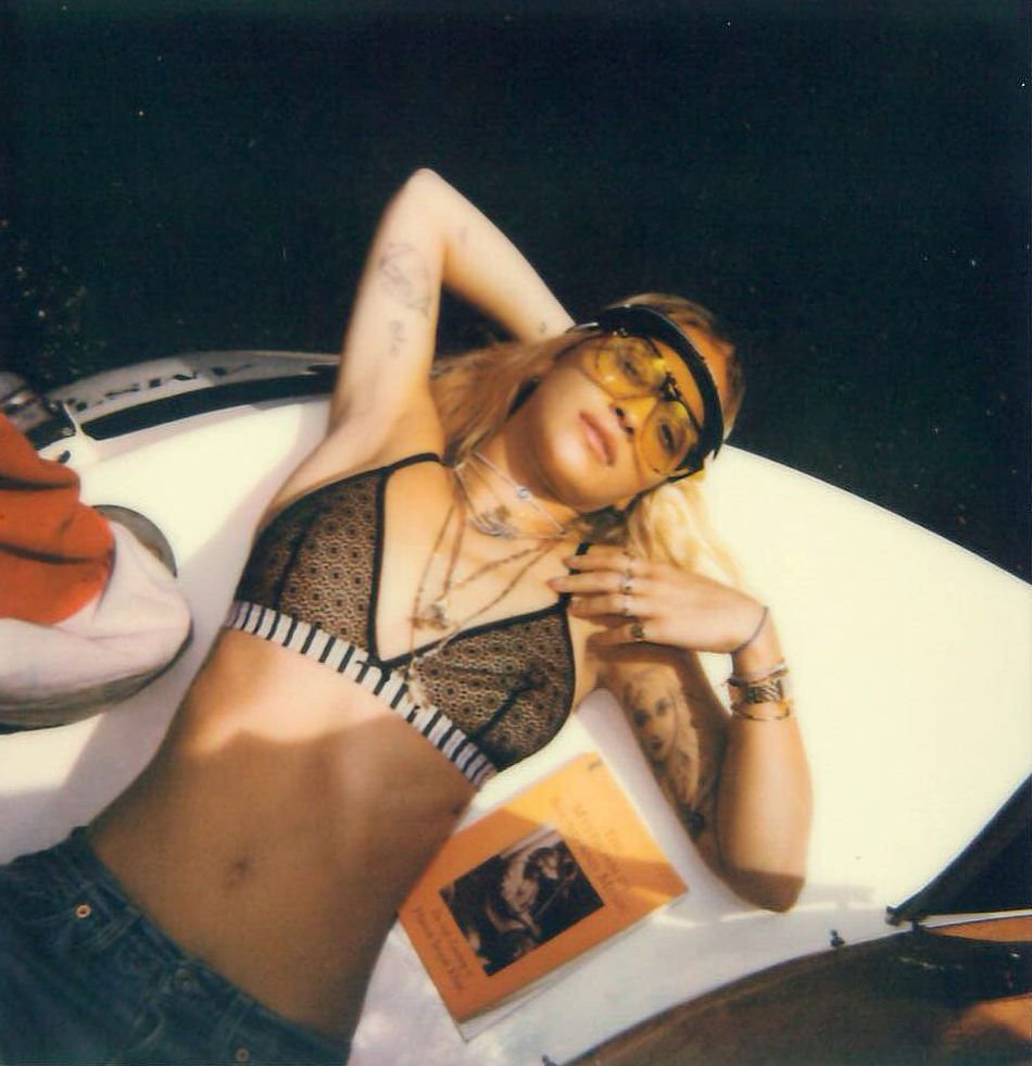 Rita Ora Sexy (8 Pics)