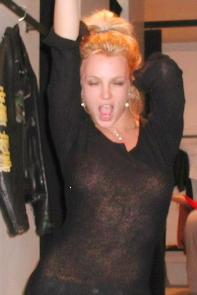 Britney spears nude in Rangoon