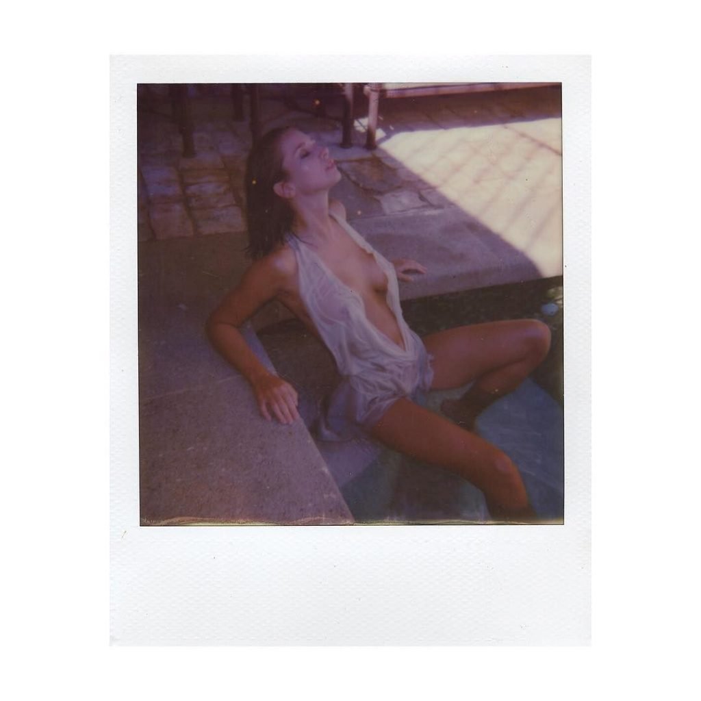 Emily Agnes Nude &amp; Sexy (112 Photos + Video)