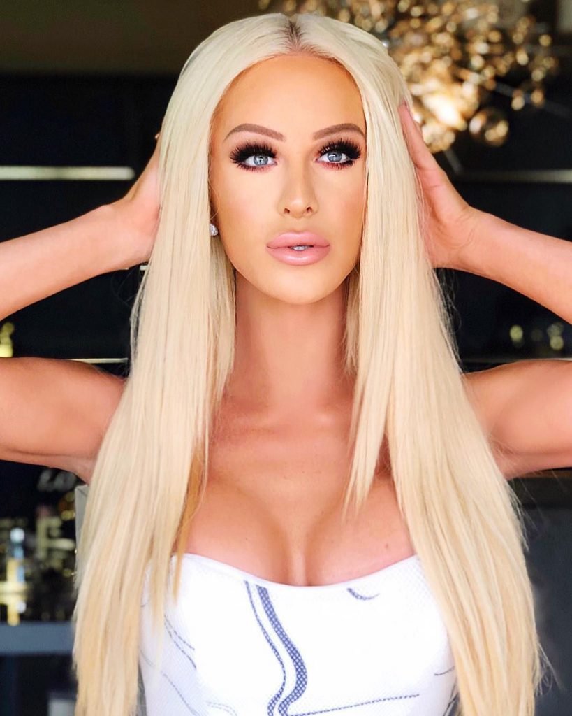 Gigi Gorgeous Nude &amp; Sexy (30 Photos)