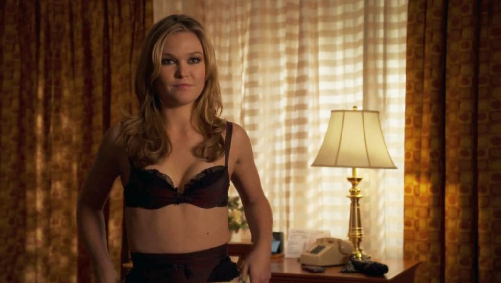 Julia Stiles Nude &amp; Sexy (92 Photos)