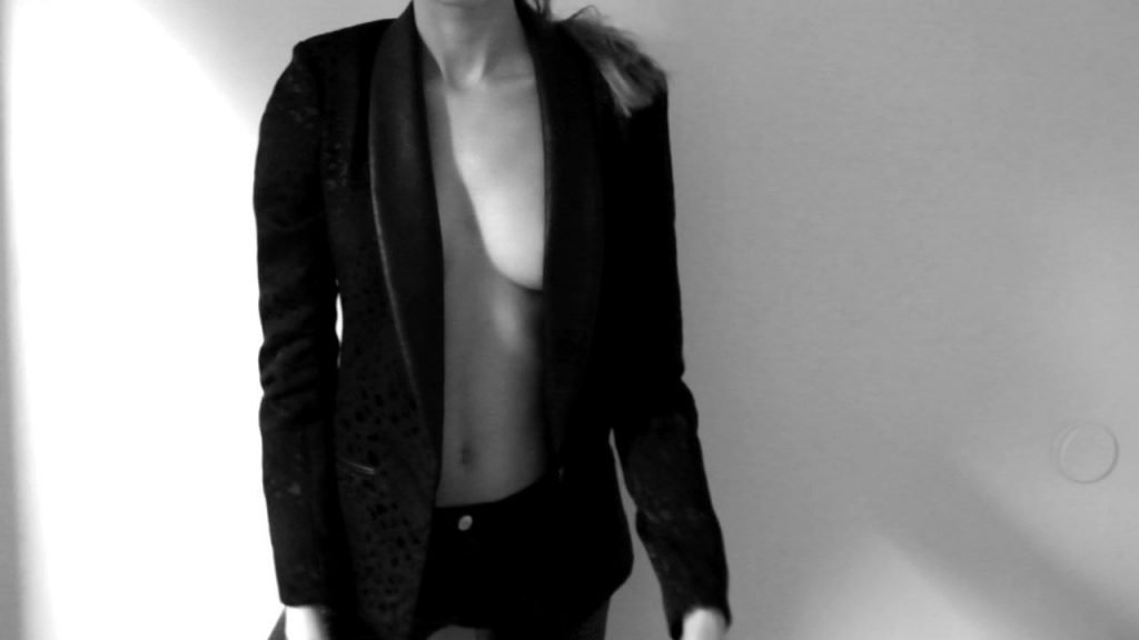 Megan Irminger Sexy &amp; Topless (34 Photos + Video)