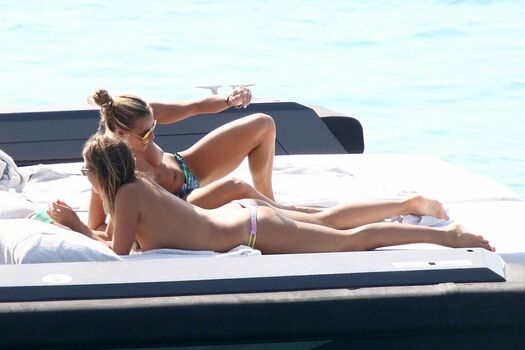 Tania Cagnotto / cagnottotania Nude Leaks Photo 26
