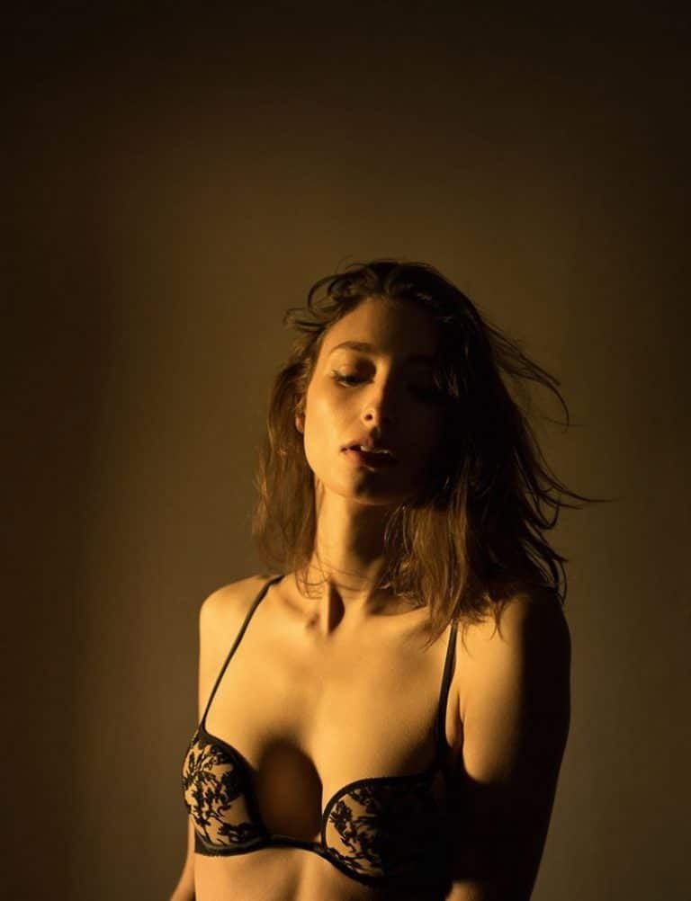 Alexandra Agoston Nude &amp; Sexy (50 Photos)