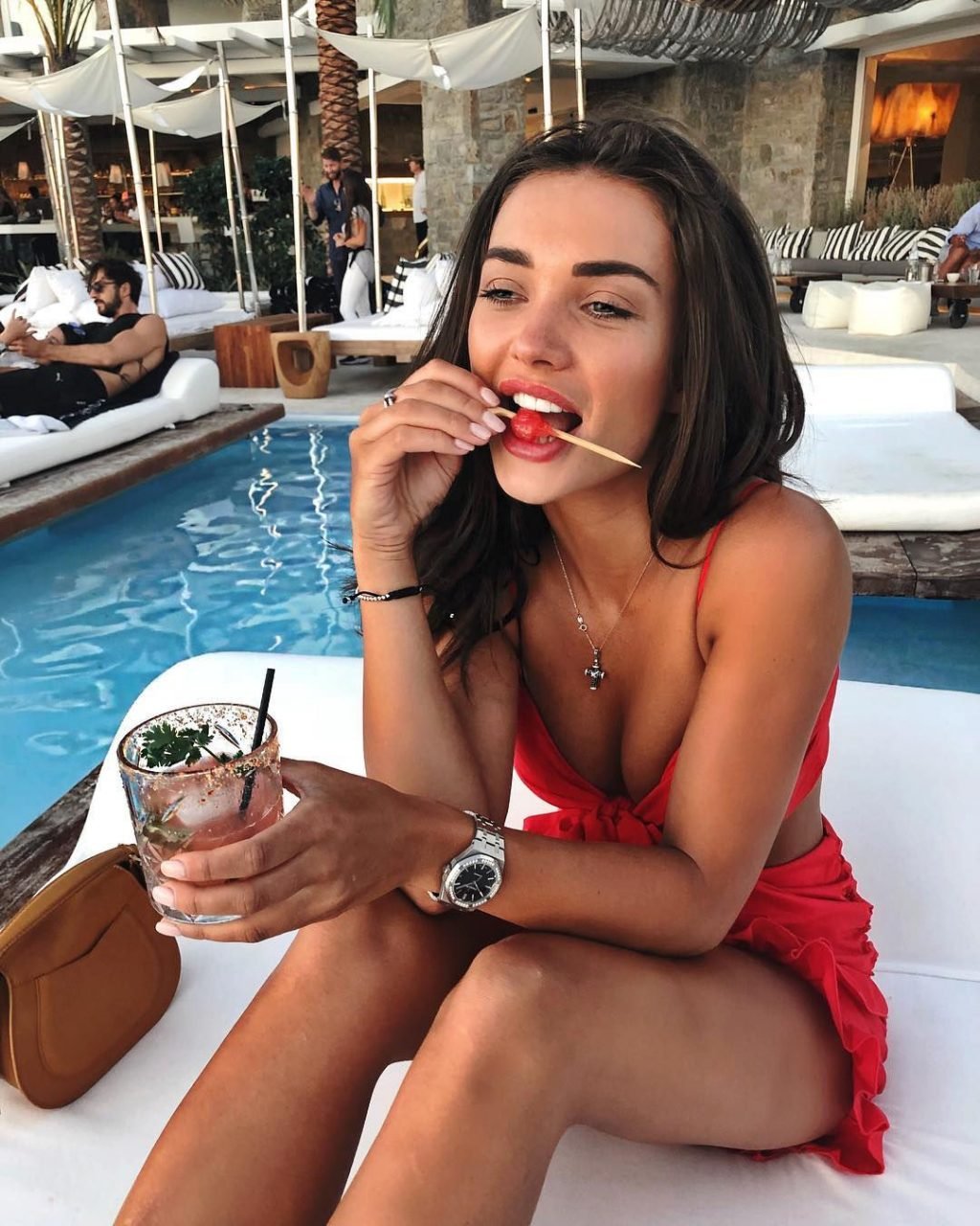 Amy Jackson Nude &amp; Sexy (73 Photos)