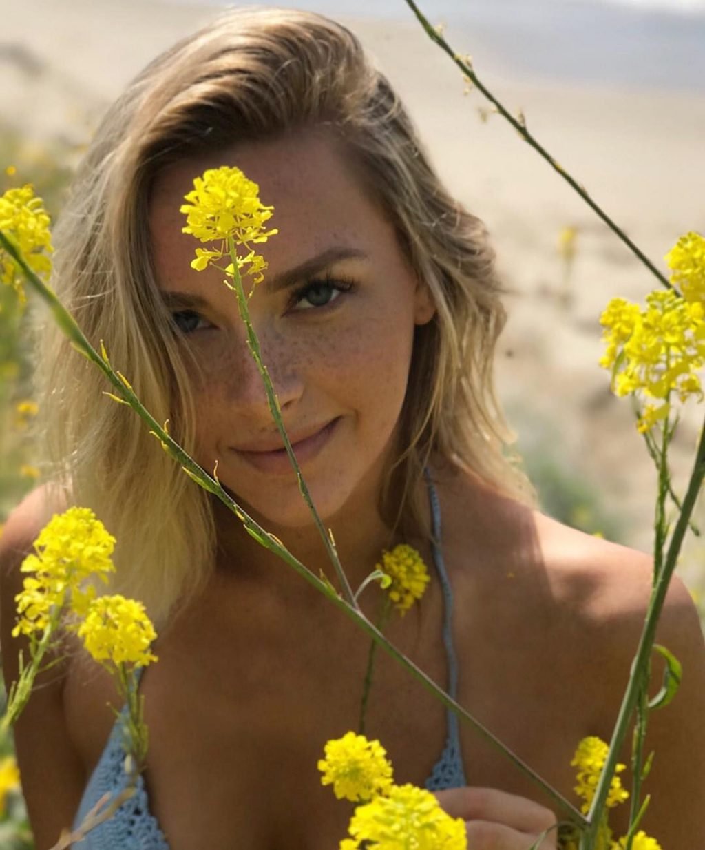 Camille Kostek Sexy &amp; Topless (70 Photos + GIFs)