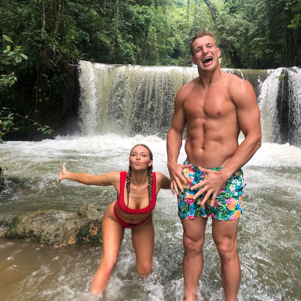 Camille Kostek Sexy &amp; Topless (70 Photos + GIFs)