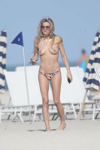 Chelsea Leyland / chelsealeyland Nude Leaks Photo 73