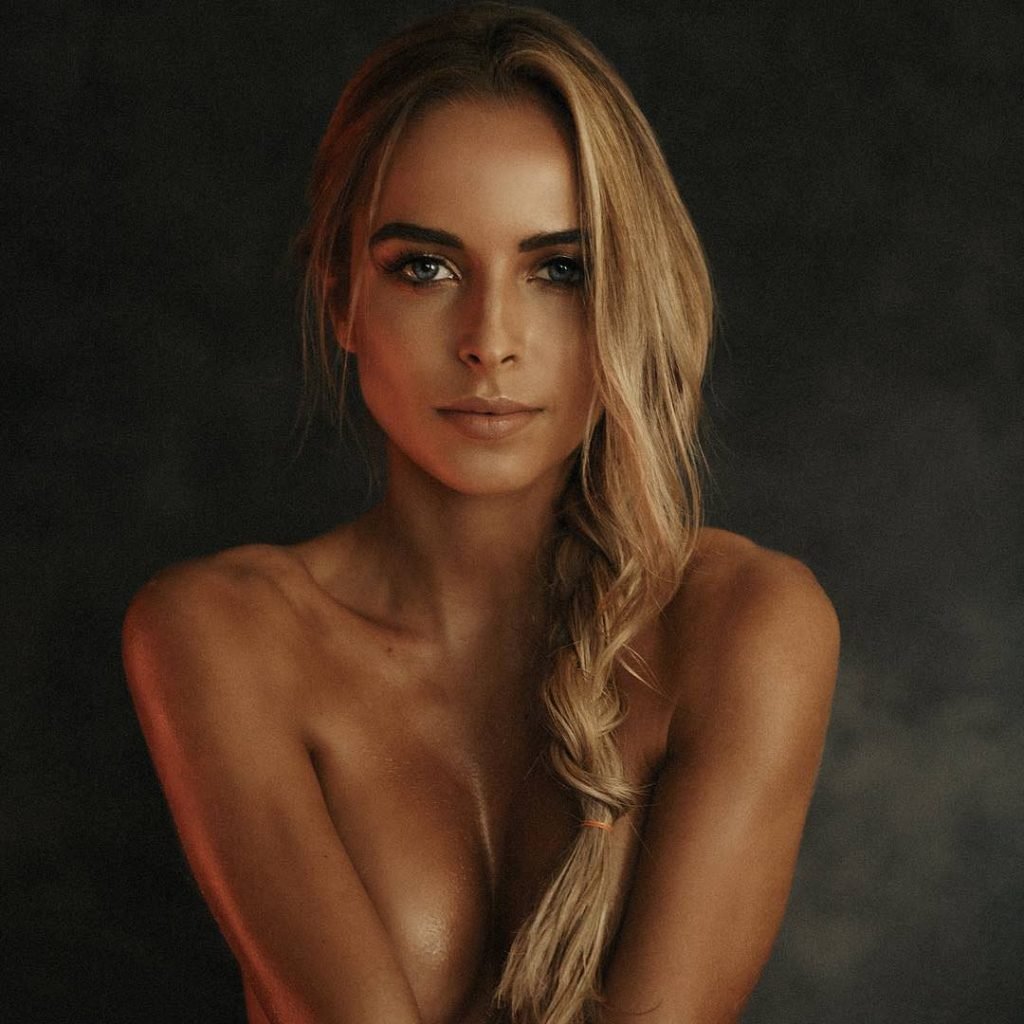 Chiara Bransi Nude &amp; Sexy (116 Photos)