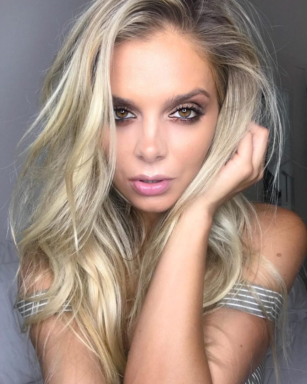 Danielle Knudson Nude &amp; Sexy (80 Photos + GIF &amp; Video)