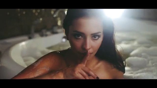 Darina Dashkina Nude &amp; Sexy (76 Photos)