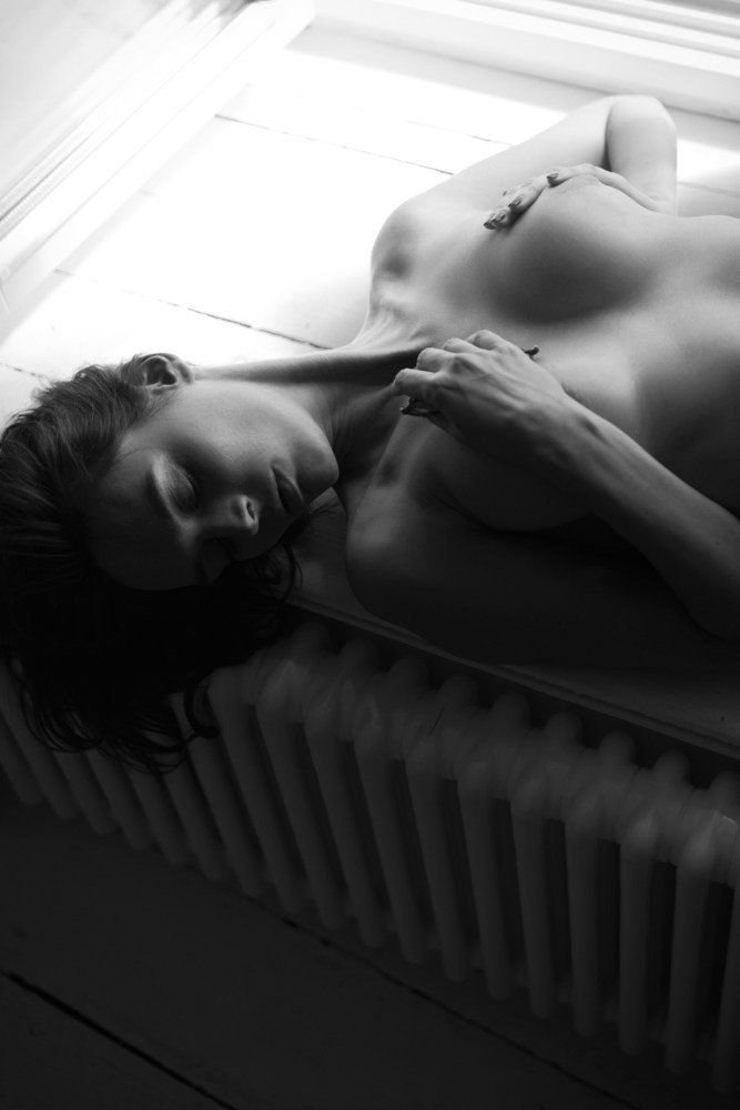 Dovile Virsilaite Nude &amp; Sexy (14 Photos)