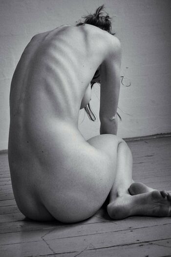 Evelyn Sommer / evelyn.sommer Nude Leaks Photo 13