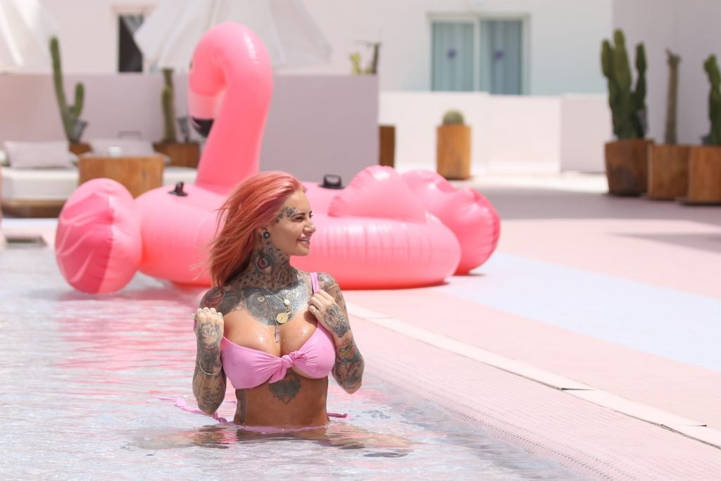 Jemma Lucy Sexy (45 Photos)