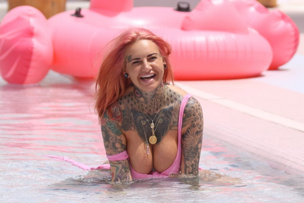 Jemma Lucy Sexy (45 Photos)