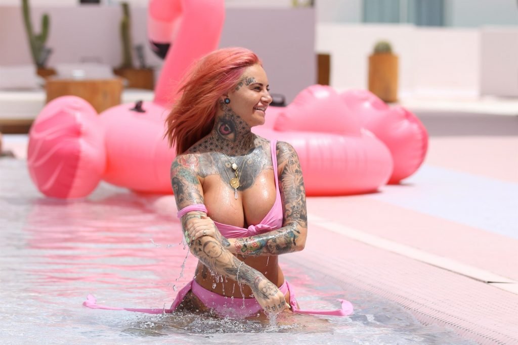 Jemma Lucy Sexy (45 Photos)