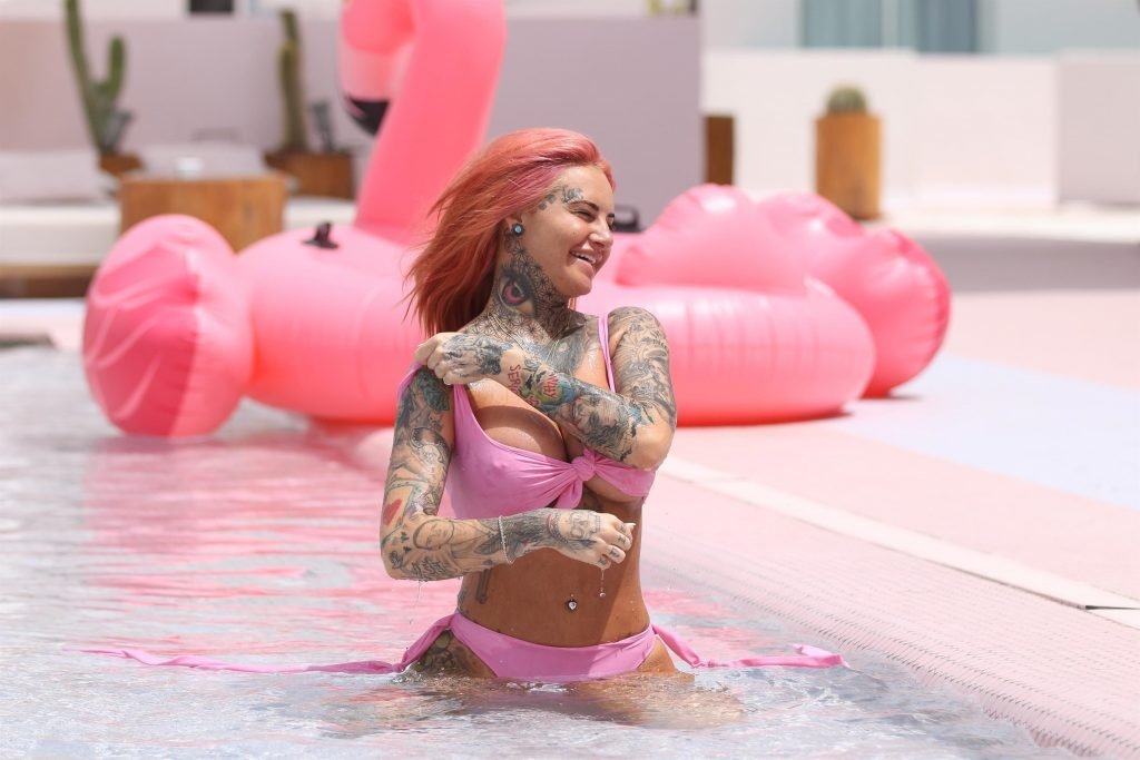 Jemma Lucy Sexy (45 Photos)