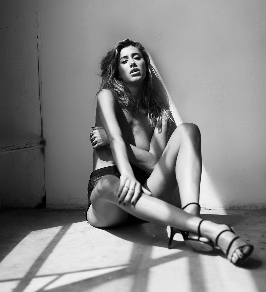 Jessica michel serfaty nude - 🧡 Jessica Serfaty Nude & Sexy (135 Photo...