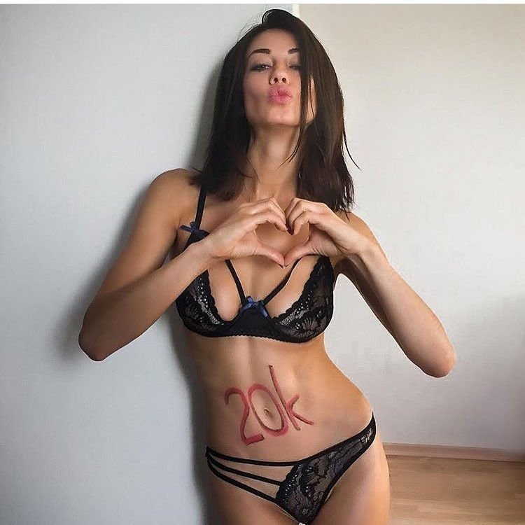 Mariya Tabak Nude &amp; Sexy (200 Photos)