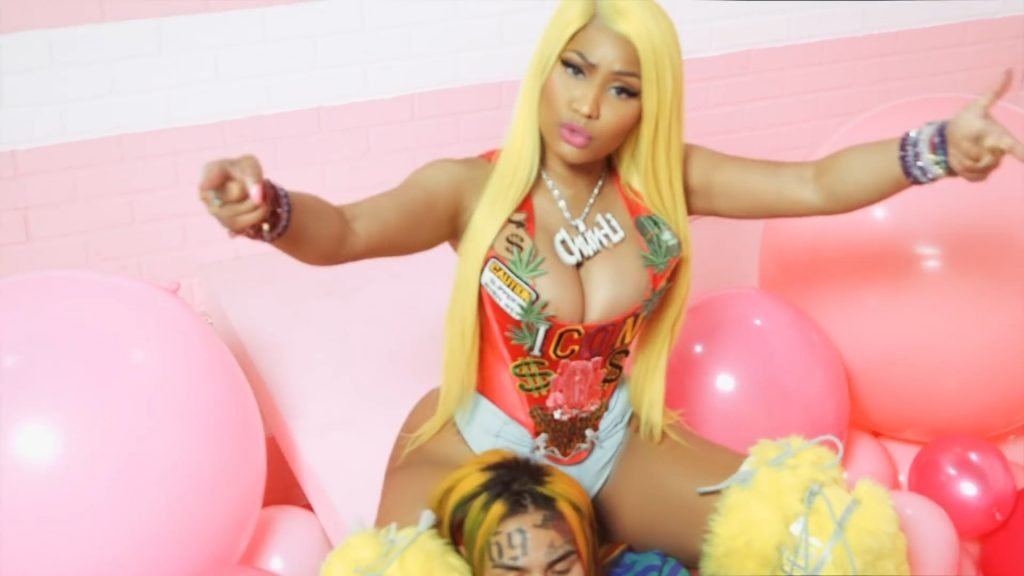 Nicki Minaj Sexy – FEFE (54 Pics + GIFs &amp; Video)