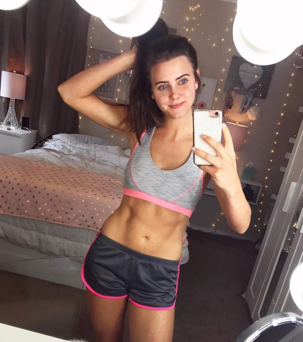 Tiffany Alvord Sexy (40 Photos)