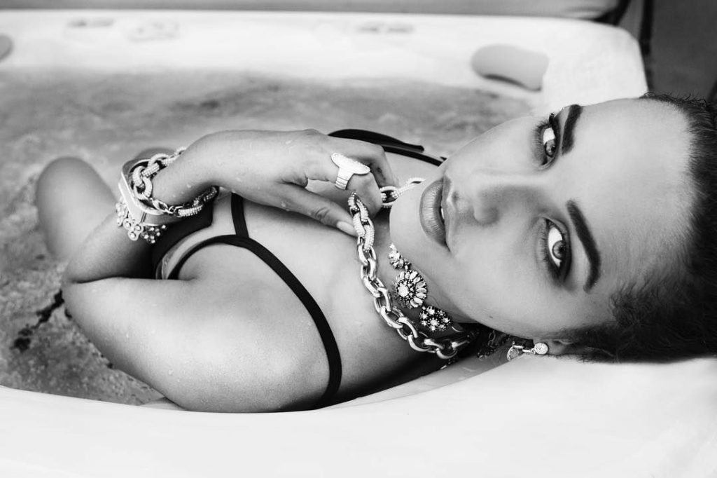Alexis Sheree Nude &amp; Sexy (156 Photos)