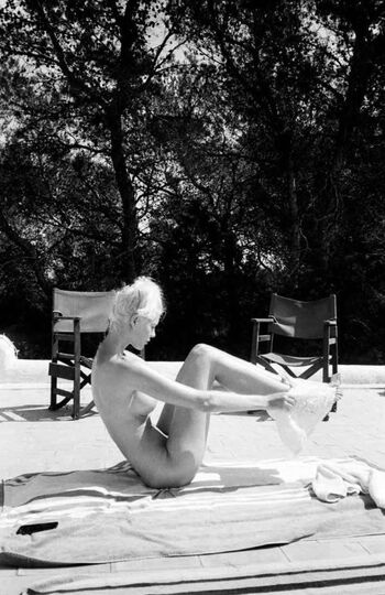 Becca Hiller / beccahiller Nude Leaks Photo 190
