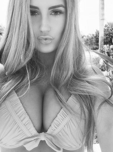 Bianca Ghezzi Nude &amp; Sexy (57 Photos + Videos)