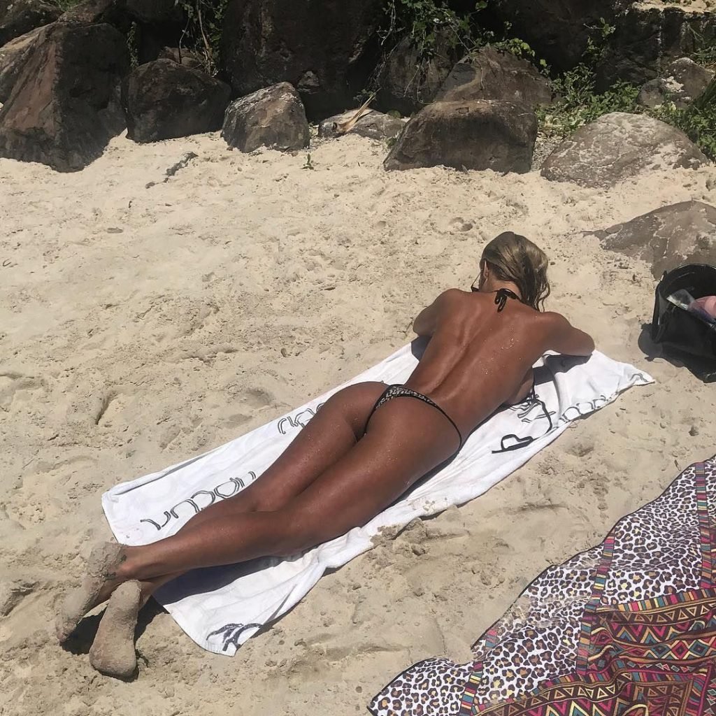 Casey Costelloe Nude & Sexy (130 Photos) | #TheFappening