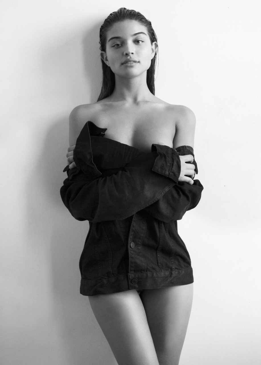Daniela Lopez Osorio Nude &amp; Sexy (103 Photos)