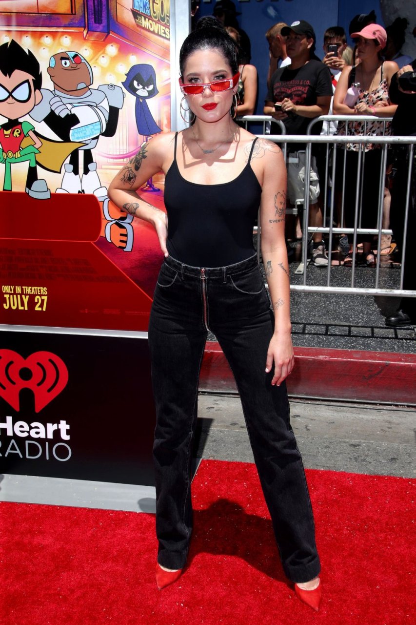 Halsey Braless (120 Photos)