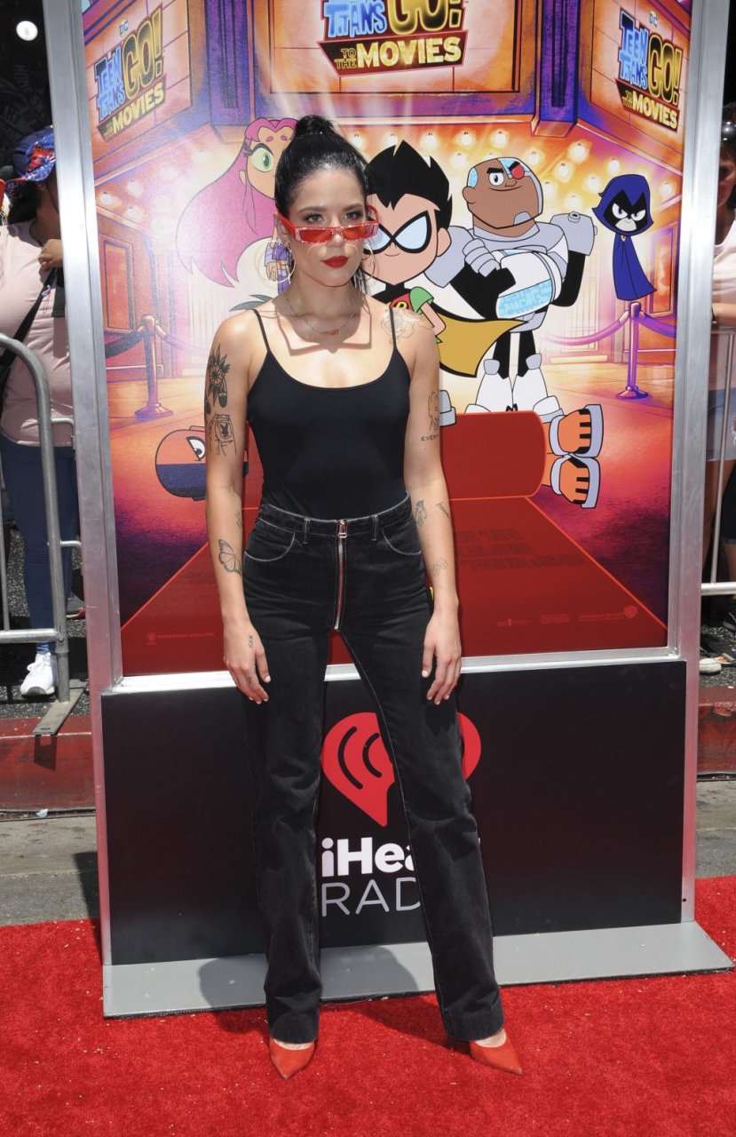 Halsey Braless (120 Photos)