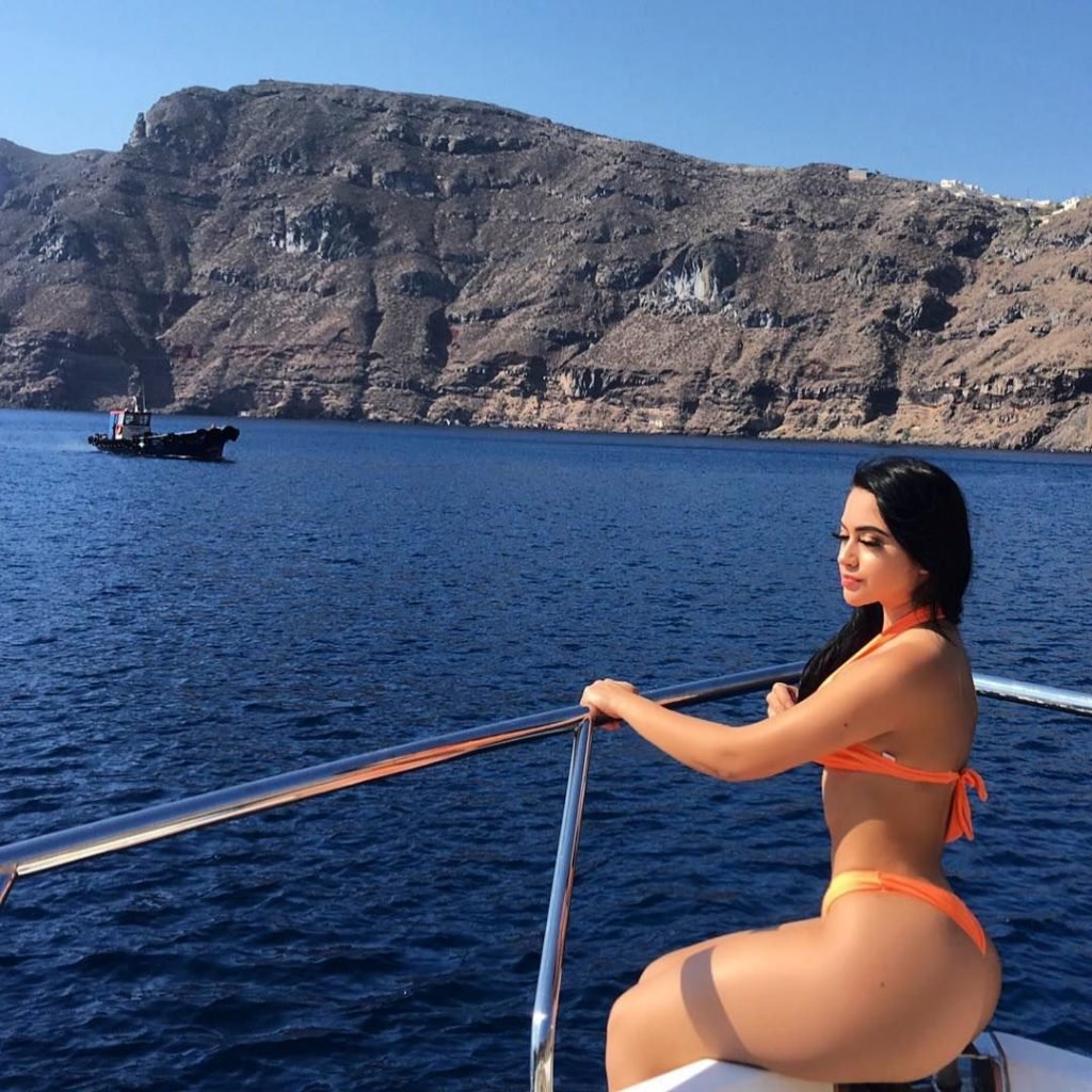 Jailyne Ojeda Ochoa Nude &amp; Sexy (100 Photos)