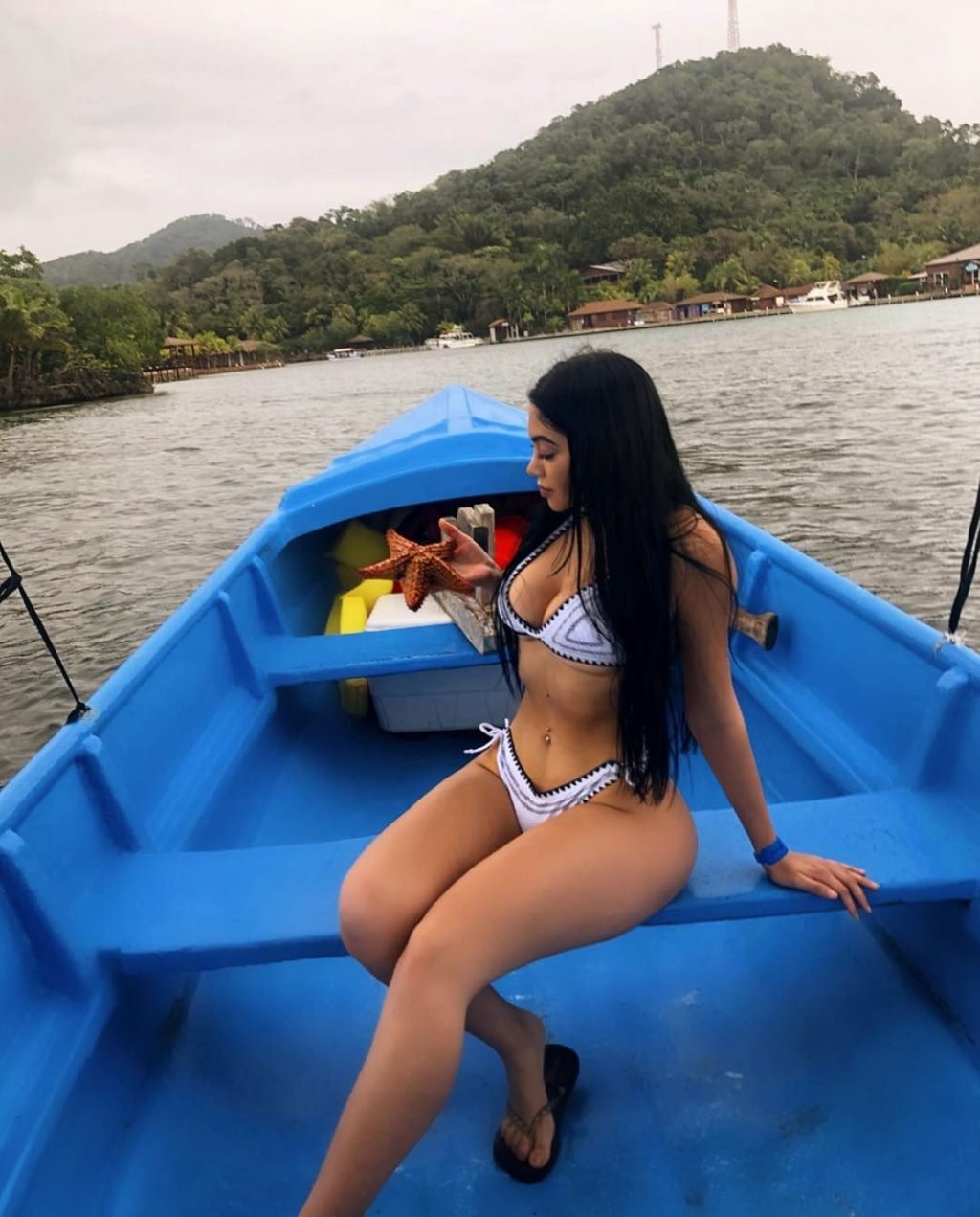 Jailyne Ojeda Ochoa Nude &amp; Sexy (100 Photos)