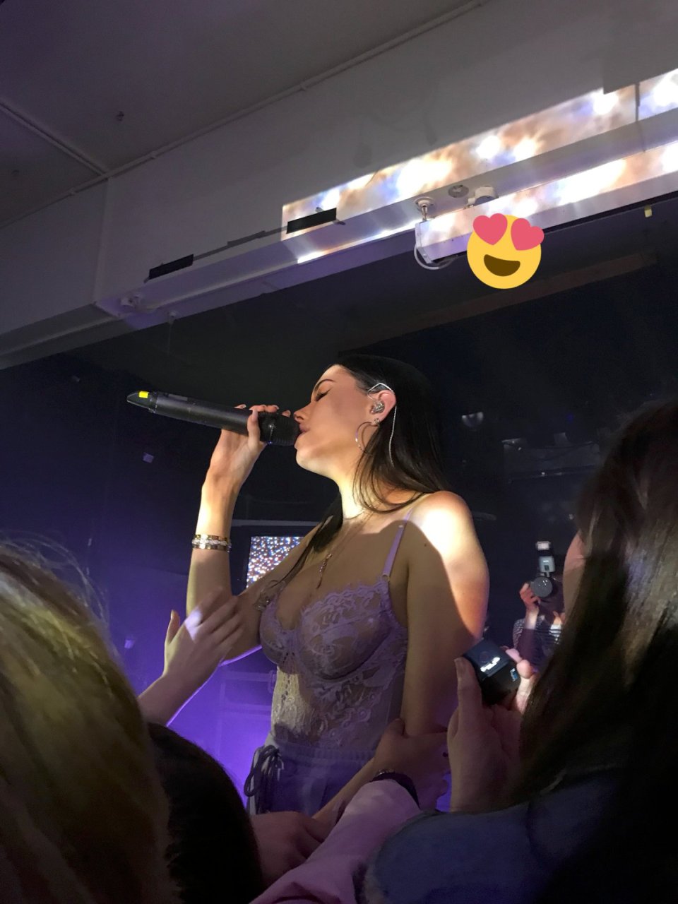 Madison Beer performed on stage at the concert (March 2018). 