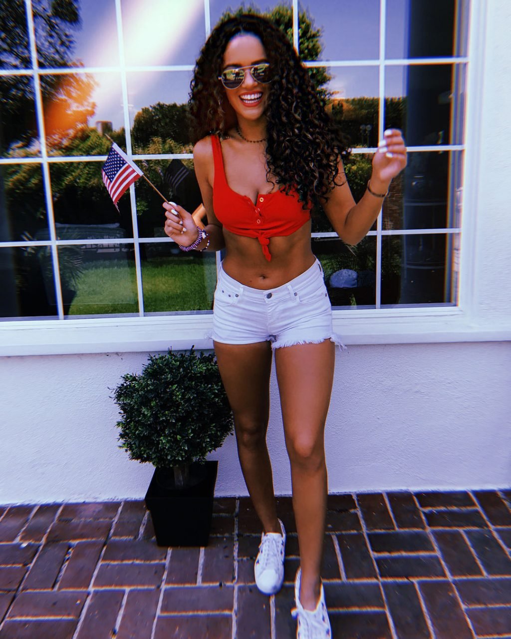 Madison Pettis Sexy (76 Photos)