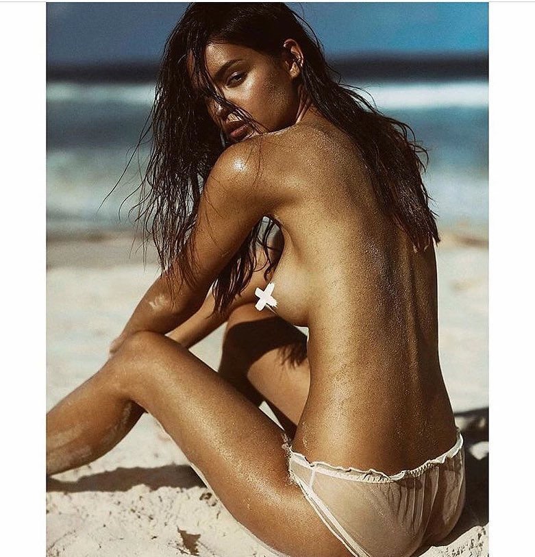 Michelle Bagarra Nude &amp; Sexy (142 Photos)