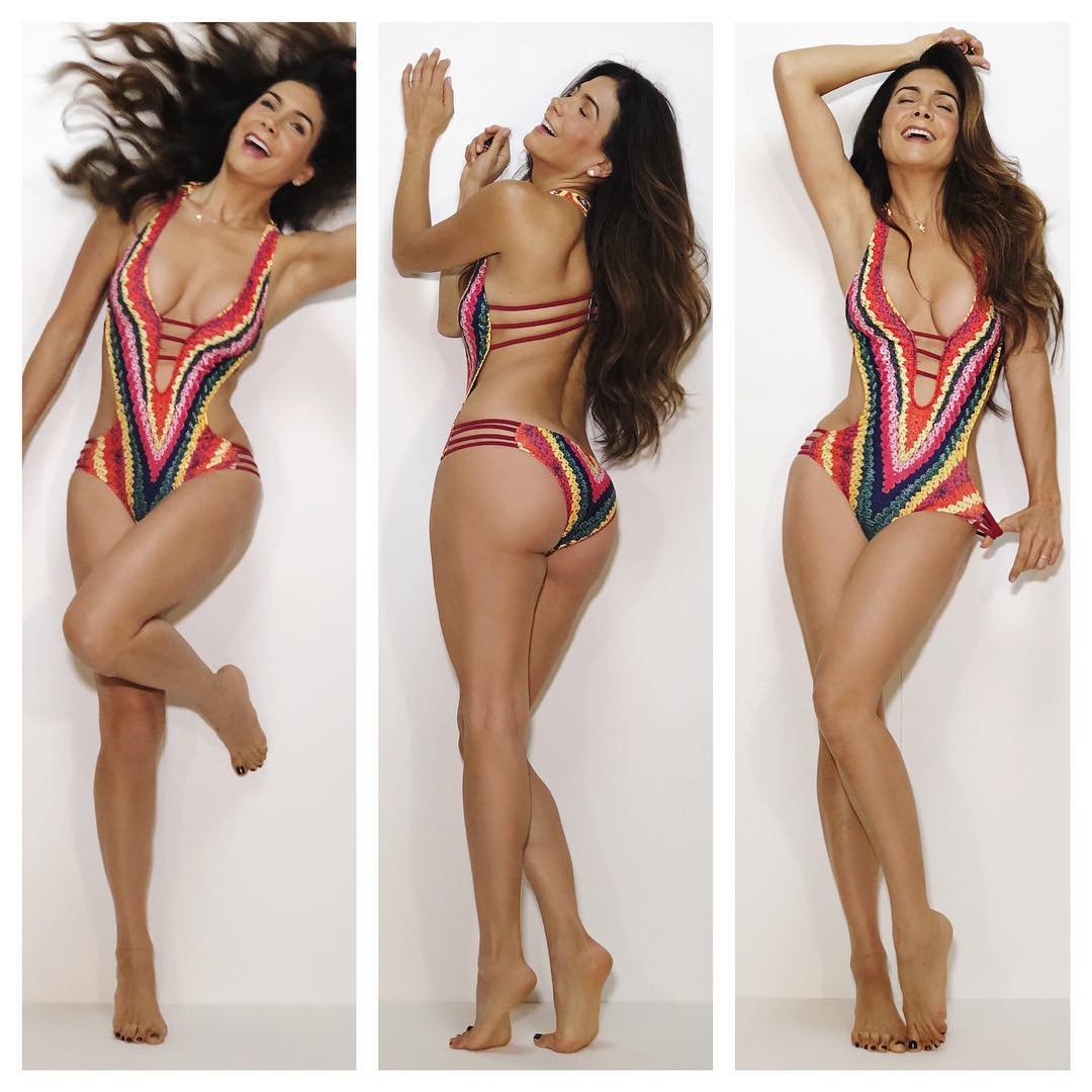 Patricia Manterola Nude & Sexy (140 Photos) .