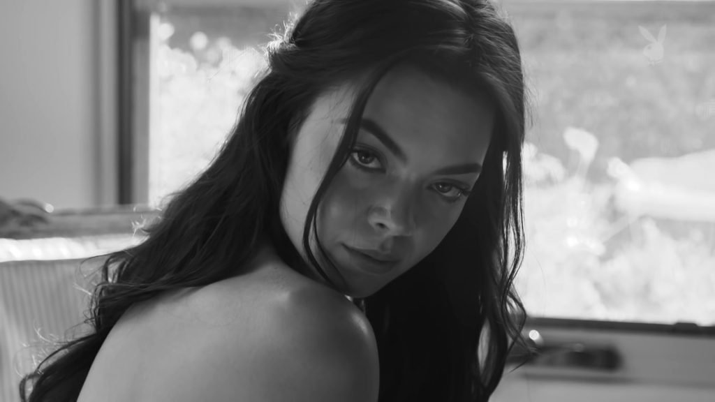 Nude scarlette byrne Scarlett Byrne