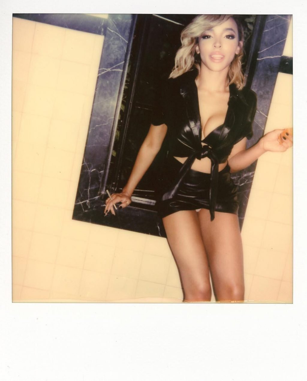 Tinashe Nude &amp; Sexy (69 Photos)