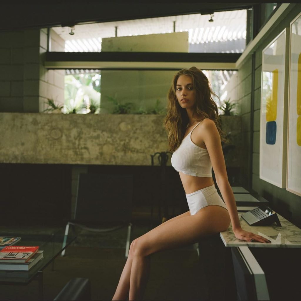 Yulia Rose Sexy &amp; Topless (75 Photos)