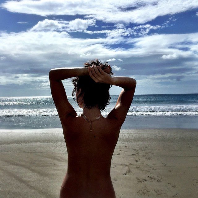 Ana de Armas Nude &amp; Sexy (129 Photos)