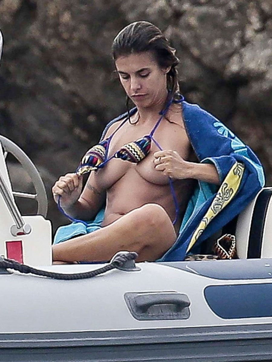 Elisabetta Canalis Sexy &amp; Topless (16 Photos)