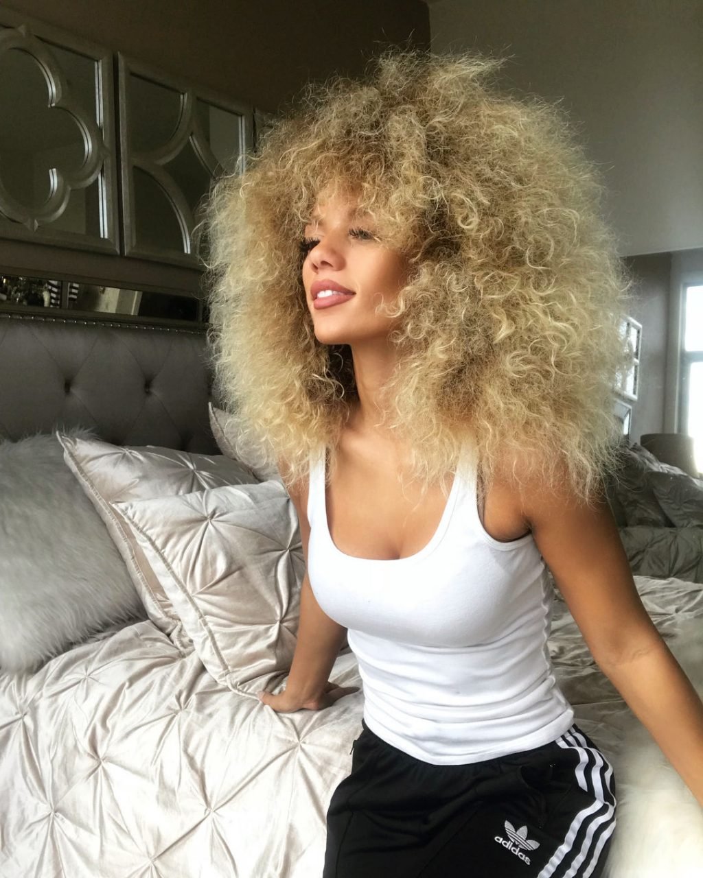 Jena Frumes Nude &amp; Sexy (157 Photos)