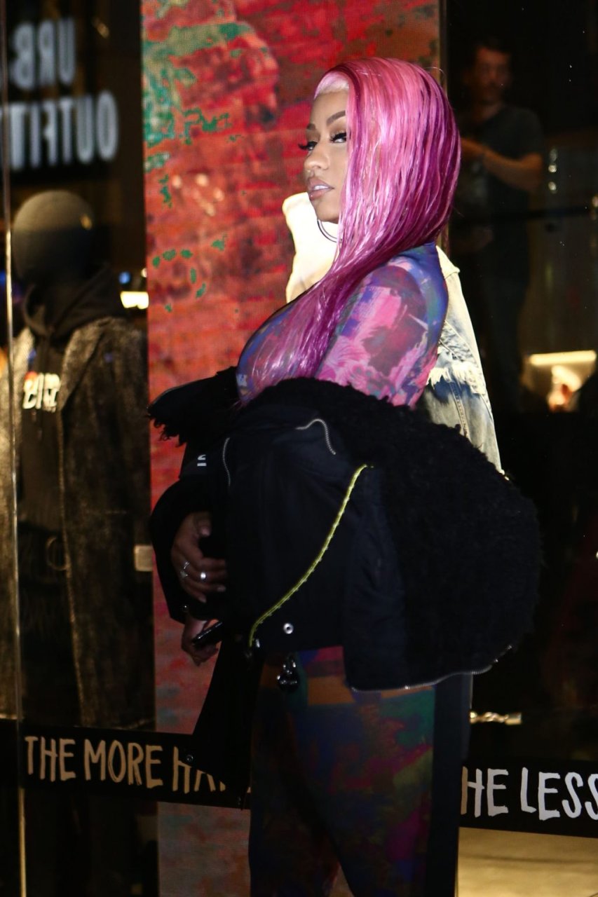 Nicki Minaj See Through (63 Photos + Video)