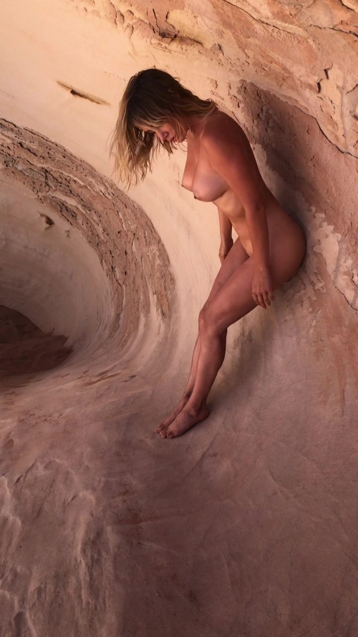 Sara Underwood Naked (83 Photos + GIF &amp; Video)